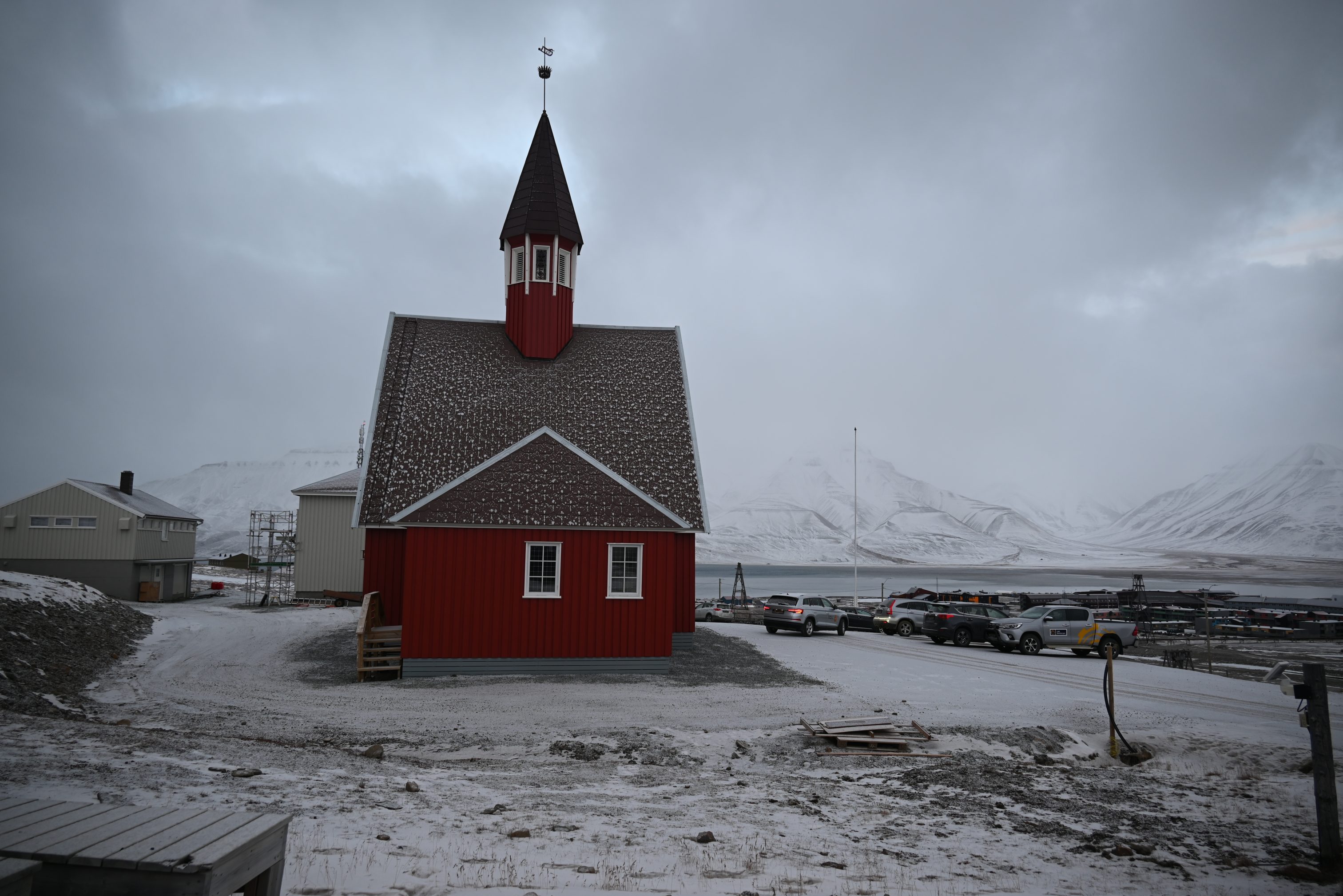 Svalbard Kirke